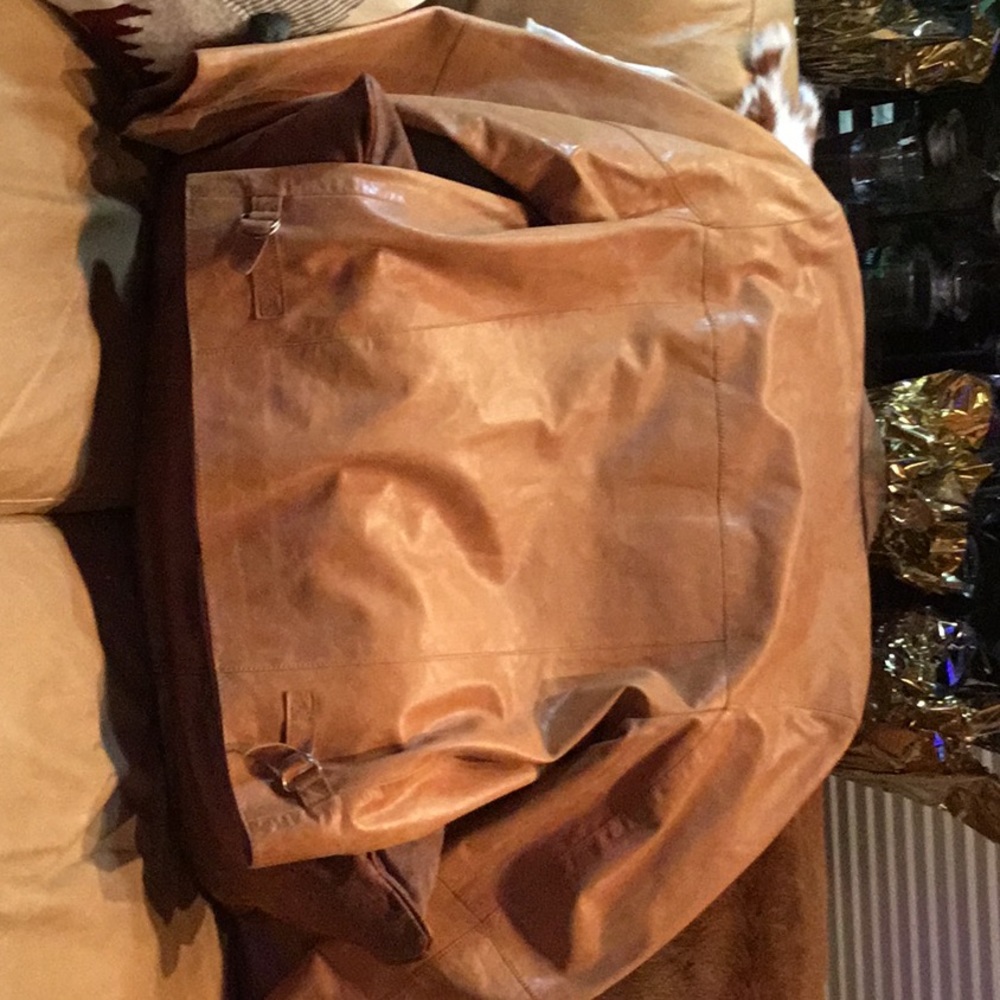 Men’s XL Wilsons Camel colored Leather Jacket